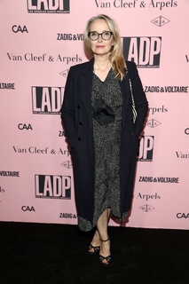 Julie Delpy feet photo thumbnail