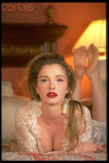 Julie Delpy feet photo thumbnail
