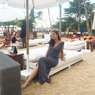 Julie Estelle feet photo 4