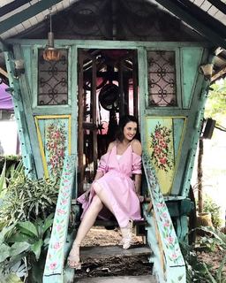 Julie Estelle feet photo 16