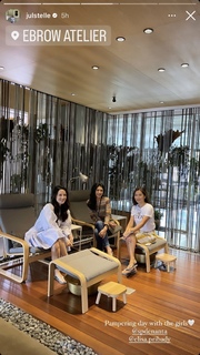 Julie Estelle feet photo 1