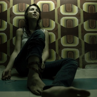 Julie Estelle feet photo 10
