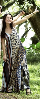 Julie Estelle feet photo 8