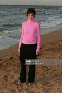 Julie Gayet feet photo 16
