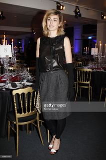 Julie Gayet feet photo 20
