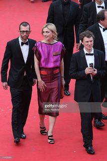 Julie Gayet feet photo 12