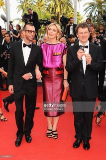 Julie Gayet feet photo 11