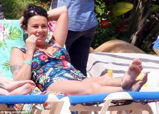 Julie Graham feet photo 14