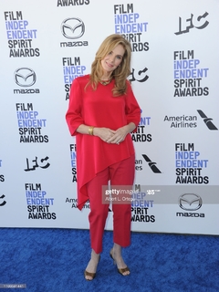 Julie Hagerty feet photo 5