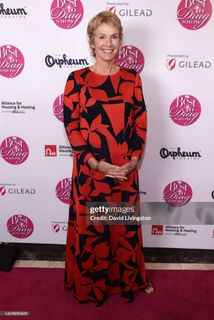 Julie Hagerty feet photo 2