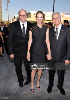 Julie Hagerty feet photo 1