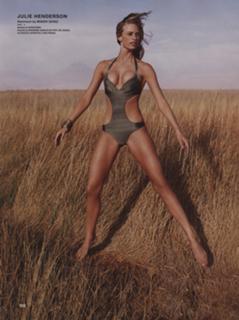 Julie Henderson feet photo 8