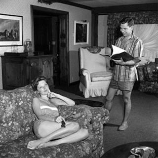 Julie London feet photo 2