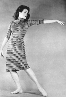 Julie Newmar feet photo thumbnail