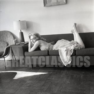 Julie Newmar feet photo thumbnail