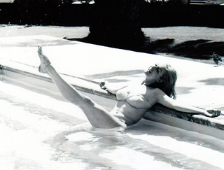 Julie Newmar feet photo thumbnail