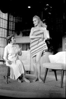 Julie Newmar feet photo thumbnail