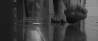 Julie Nolke feet photo thumbnail