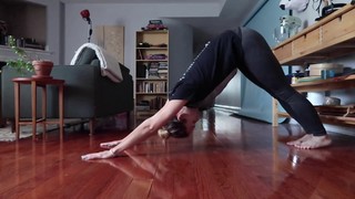 Julie Nolke feet photo thumbnail