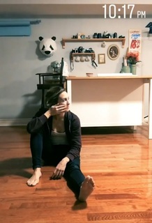 Julie Nolke feet photo thumbnail