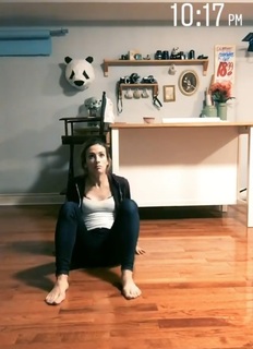 Julie Nolke feet photo thumbnail