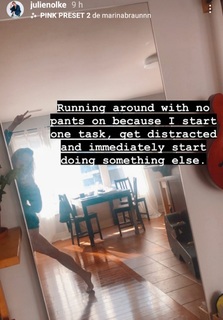 Julie Nolke feet photo thumbnail