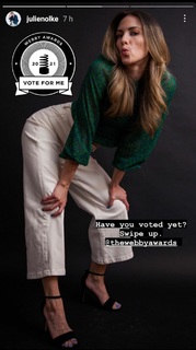 Julie Nolke feet photo thumbnail