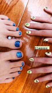 Julie Nolke feet photo thumbnail