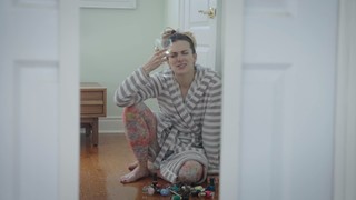 Julie Nolke feet photo thumbnail