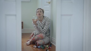 Julie Nolke feet photo thumbnail