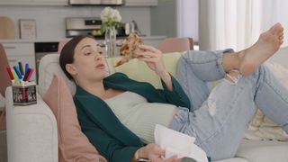 Julie Nolke feet photo thumbnail