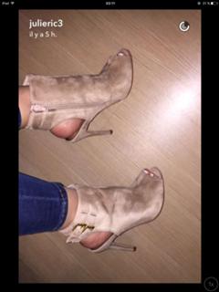 Julie Ricci feet photo 1