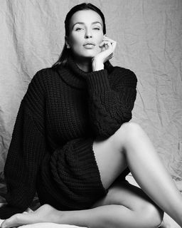 Julie Ricci feet photo 4