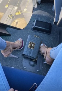 Julie Ricci feet photo 5