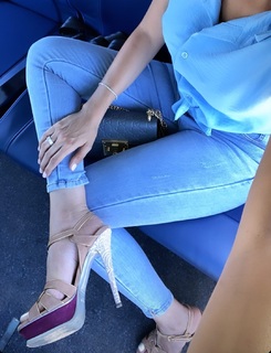 Julie Ricci feet photo 17