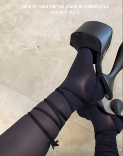Julie Ricci feet photo 15