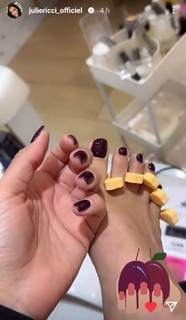 Julie Ricci feet photo 5