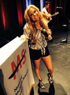 Julie Roberts feet photo 1