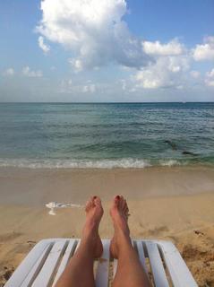 Julie Roberts feet photo 10