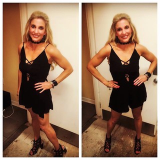 Julie Roberts feet photo 16