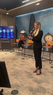 Julie Stewart-Binks feet photo 19
