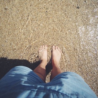 Julie Van den Steen feet photo 9