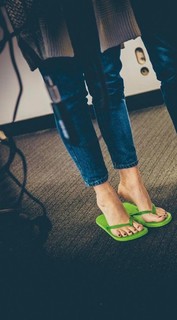 Julie Van den Steen feet photo 3