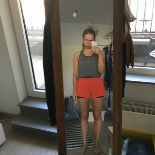 Julie Van den Steen feet photo 1