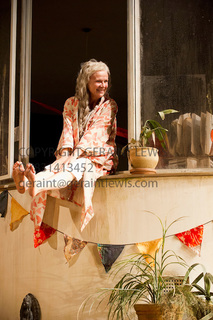 Julie Walters feet photo 8
