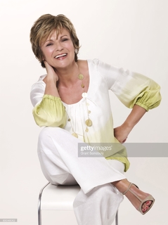 Julie Walters feet photo 13