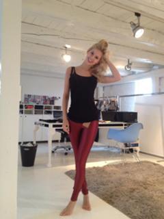 Julie Zangenberg feet photo 9