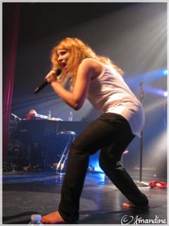Julie Zenatti feet photo 6