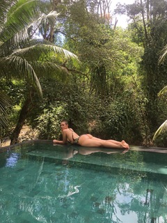 Julieanna Marie Goddard feet photo thumbnail