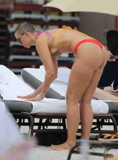 Julieanna Marie Goddard feet photo thumbnail